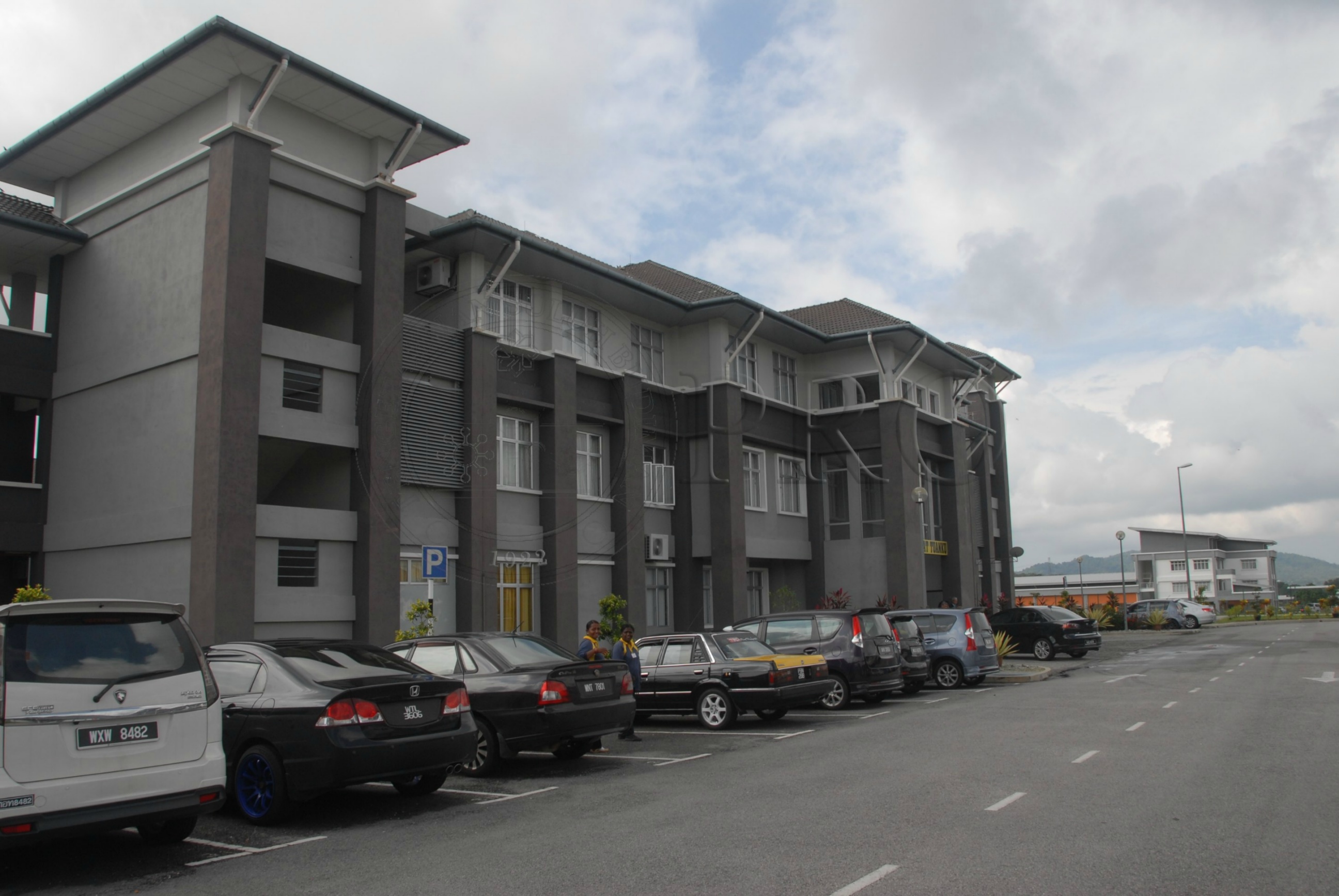 PRO 14 01 SEKOLAH FBA 8074